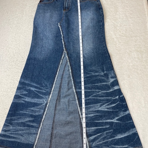 MOTO BLUES Jeans Skirt Split In Front RN 35320 Women's 13/14 Medium Wash Fringe - Picture 2 of 13